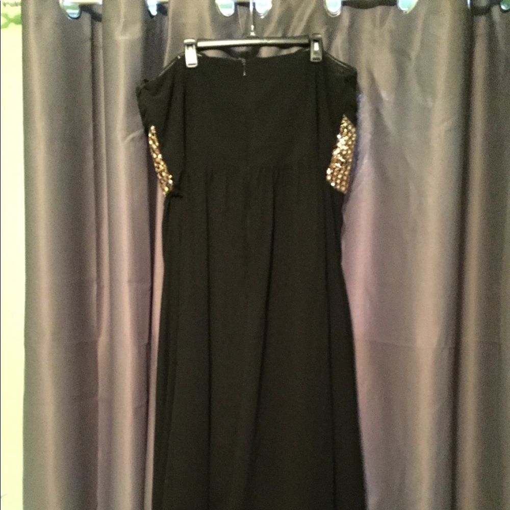 Prom Dress - Picture 3 of 5